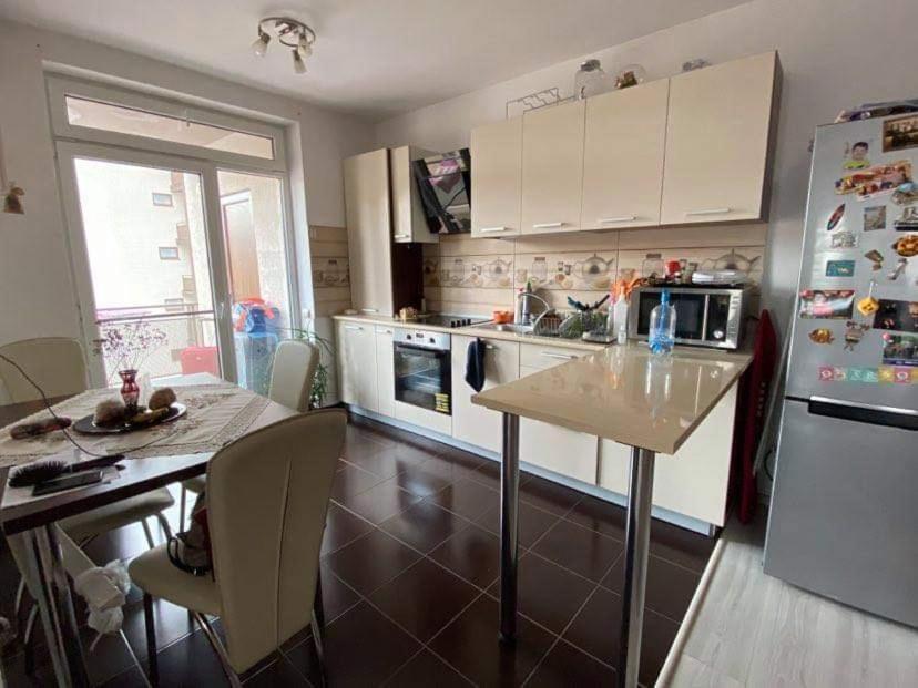 Sofia Apartments Флорешты Экстерьер фото
